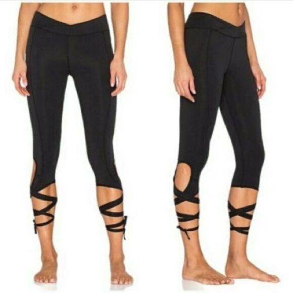 Free People Movement Turnout Wrap Crop Leggings Black Small - Picture 3 of 5